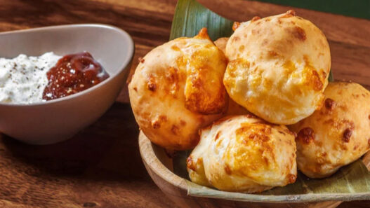 Pao-de-Queijo